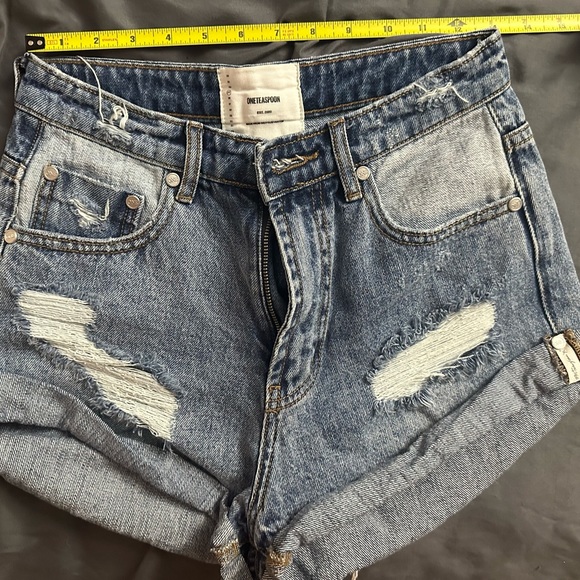 One teaspoon high waisted Jean shorts - Picture 1 of 4